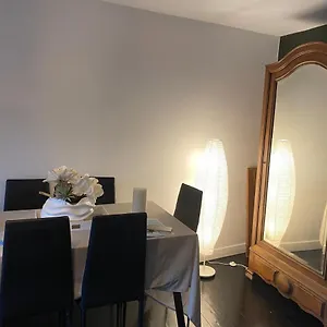 Duplex Meublé Hyper Centre St Cere 4 Pers + Lit Bb. Wifi. Saint-Céré